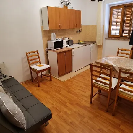 Lägenhet Kampor Rab Town