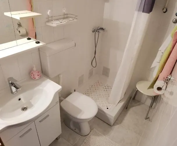 アパート Kampor *