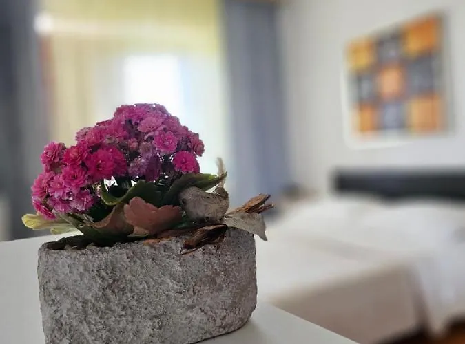 Kampor アパート *