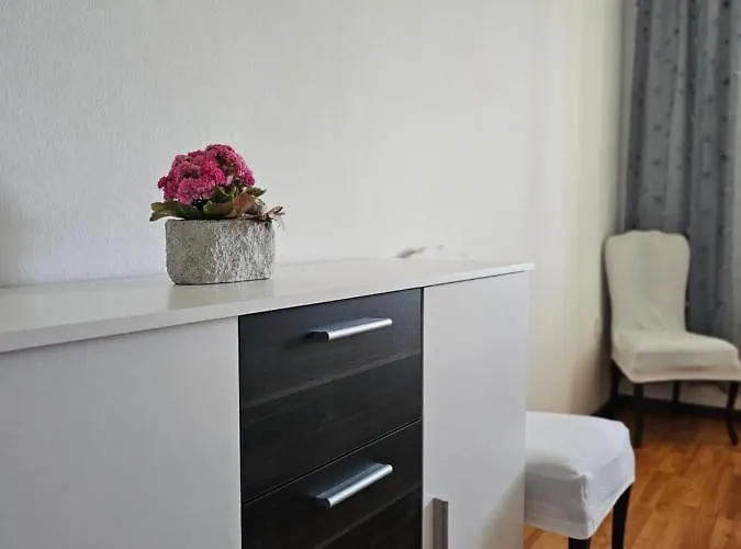 アパート Kampor ラブ